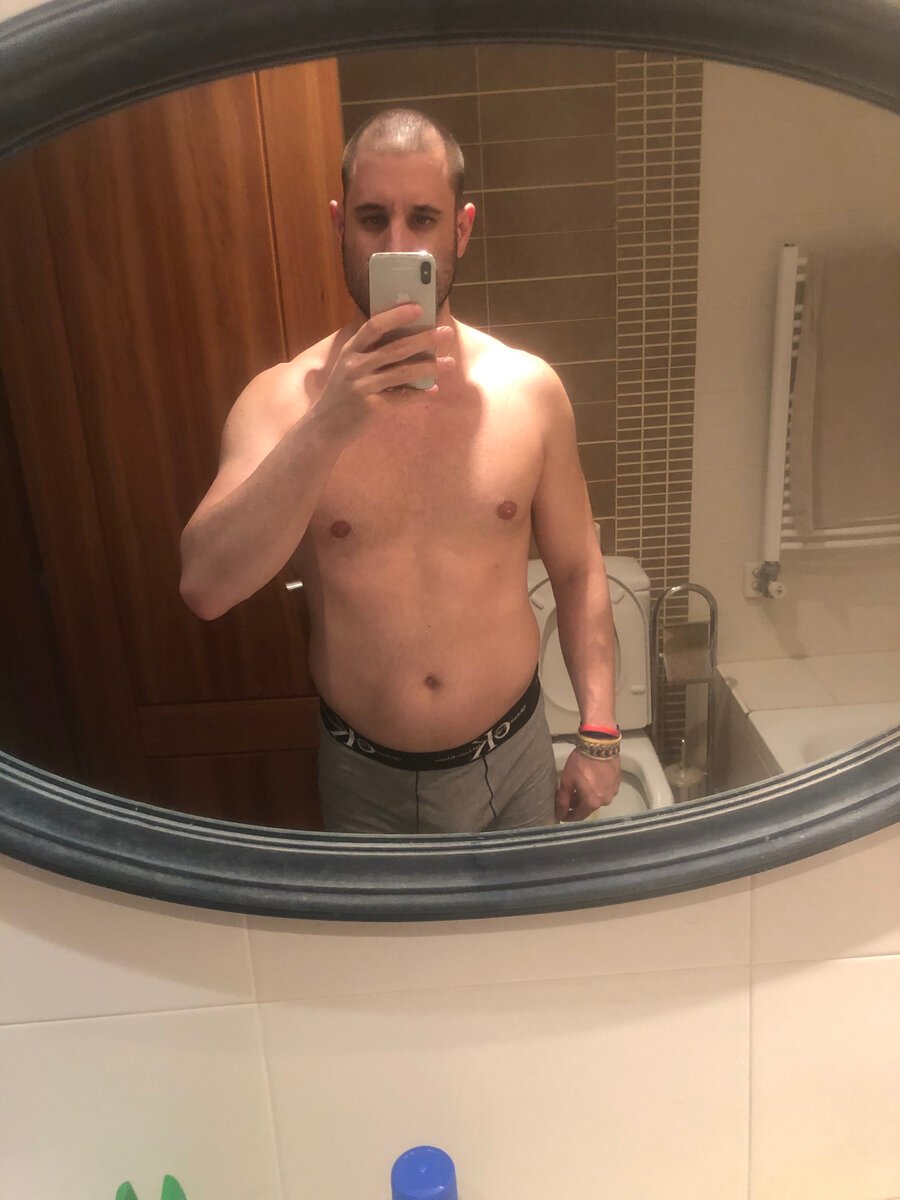 TRAINORD1E antes — foto espejo mostrando sobrepeso